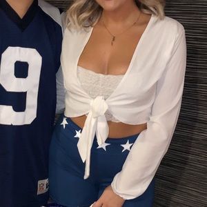 White loose tie crop top! Worn ONCE!